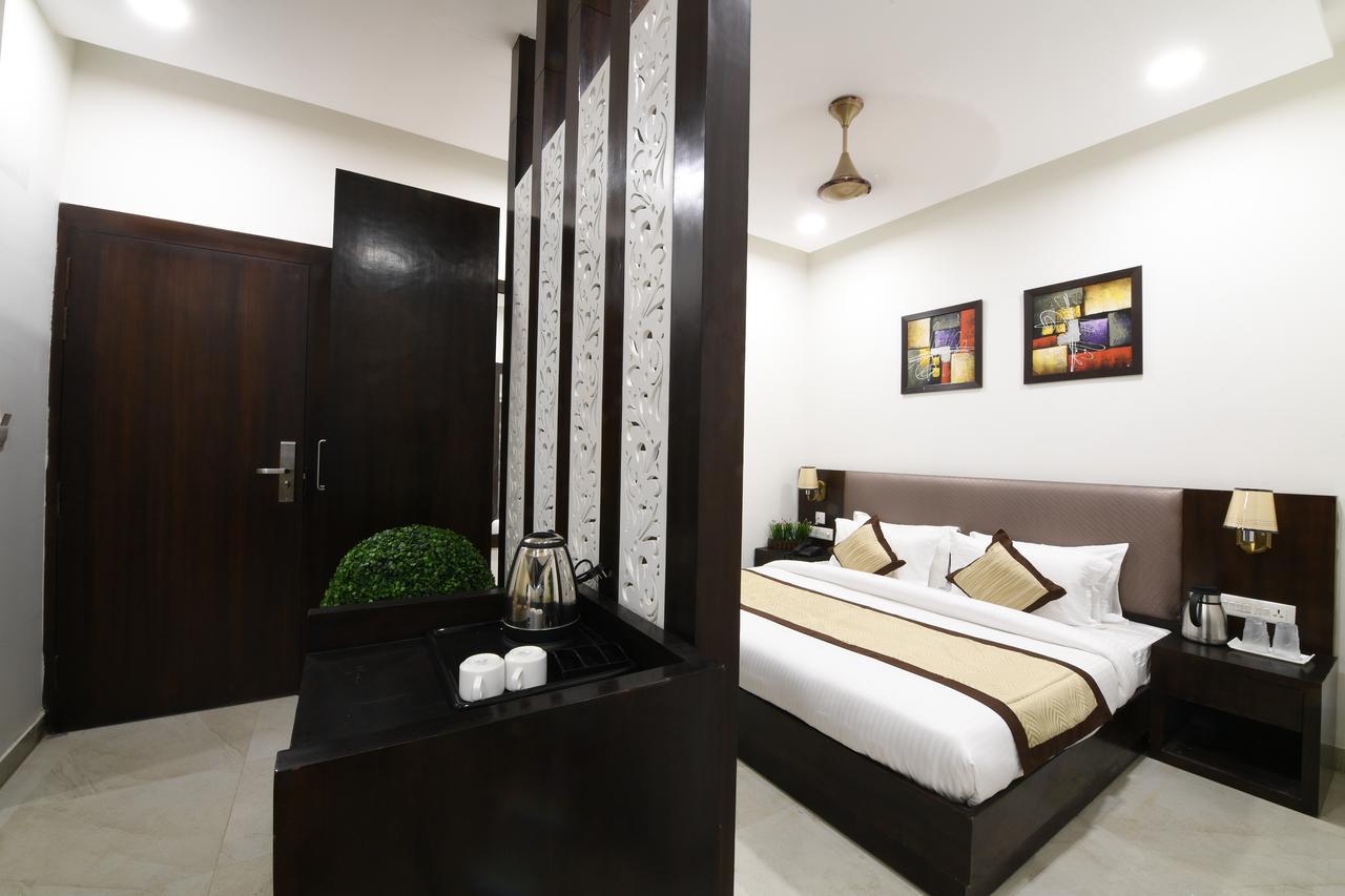 Madhav Muskan Residency Матхура Экстерьер фото