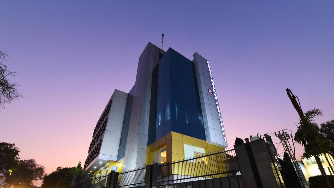 Madhav Muskan Residency Матхура Экстерьер фото